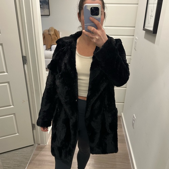 BB Dakota Women's Plush Black Teddy Jacket - Picture 2 of 12